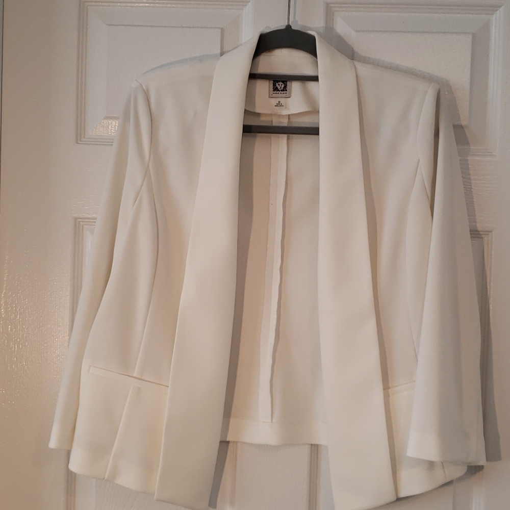 Anne Klein shawl collar off-white blazer size M